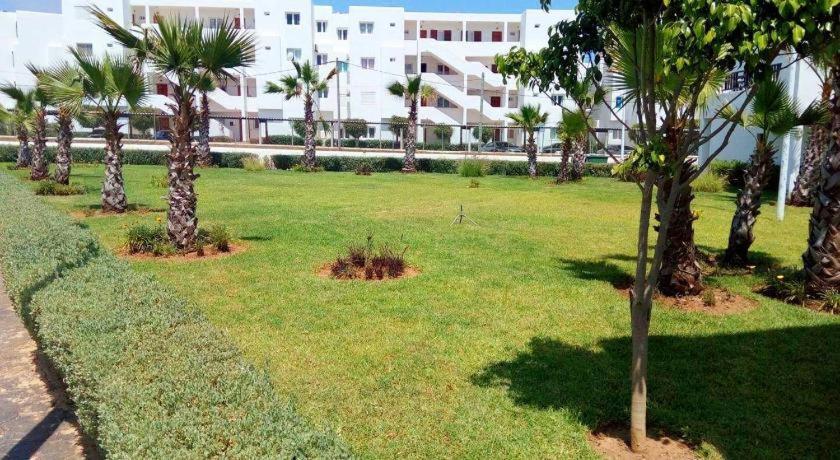 Residence Tamuda Golf A Cabo Negro Exteriör bild