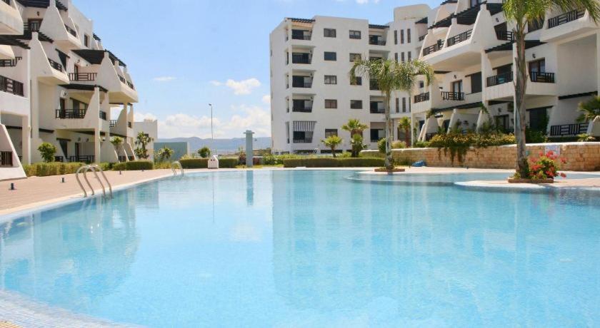 Residence Tamuda Golf A Cabo Negro Exteriör bild